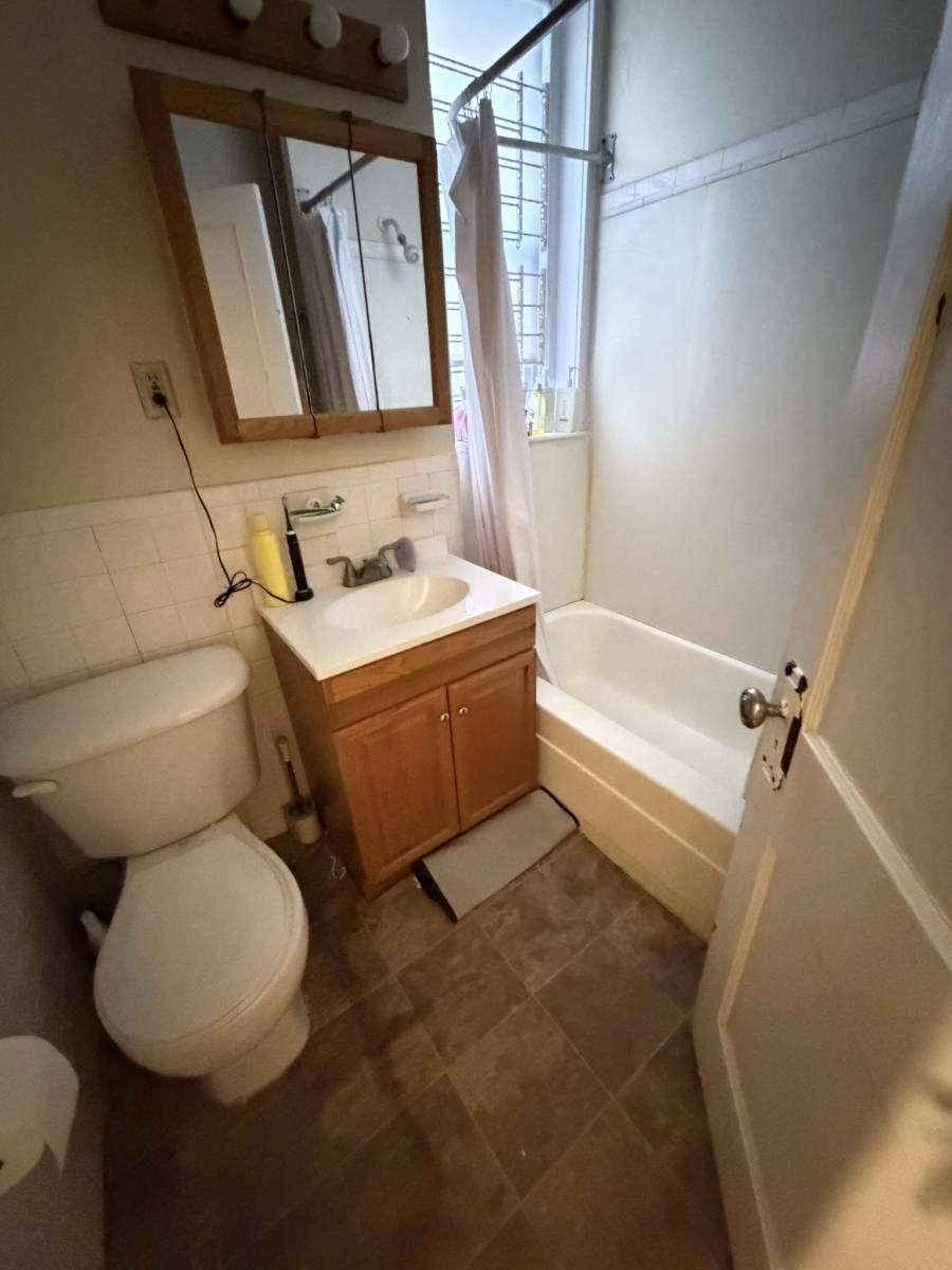 Apartment for rent at 35 Gardner St #6, Allston, MA 02134