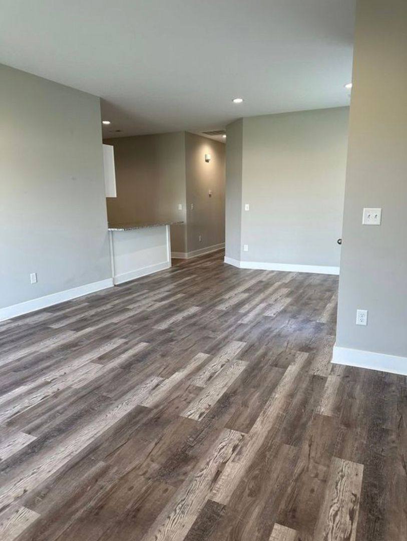 Apartment for rent at 12138 W 33rd St N, Wichita, KS 67205
