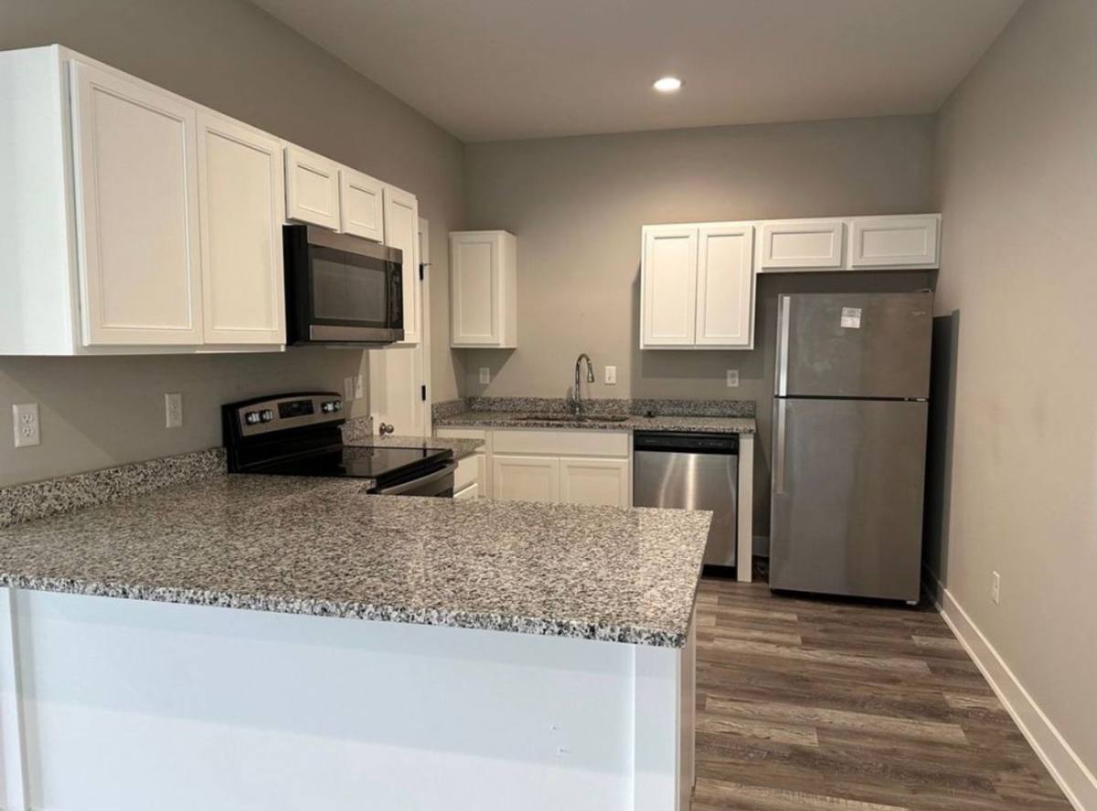 Apartment for rent at 12138 W 33rd St N, Wichita, KS 67205