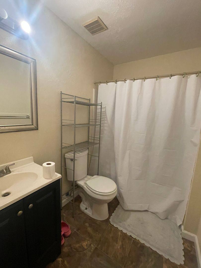 House for rent at 265 Osprey Dr, Richmond Hill, GA 31324