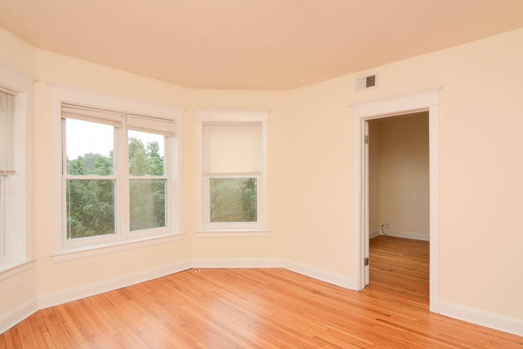 Apartment for rent at 1524 Kedzie #5, Chicago, IL 60651