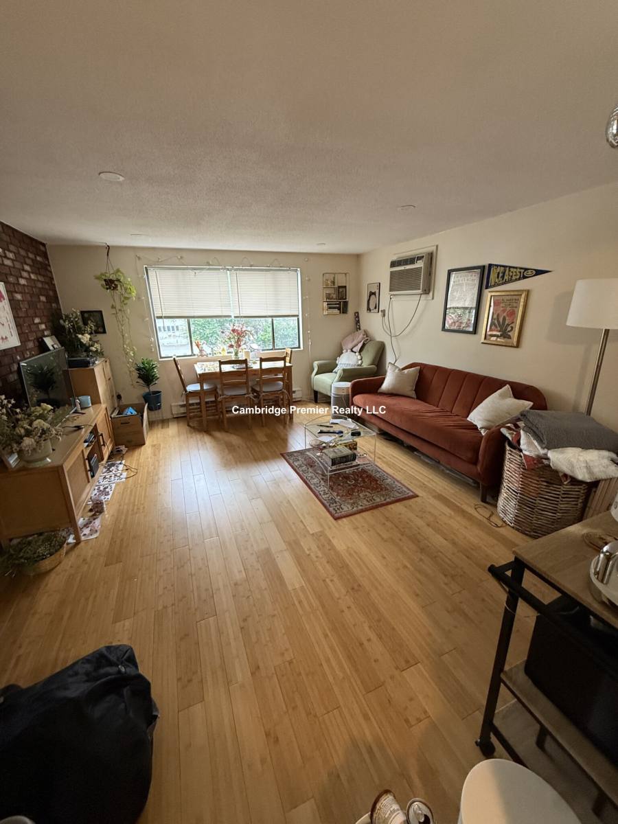 Apartment for rent at 102 Alpine St #3, Somerville, MA 02144