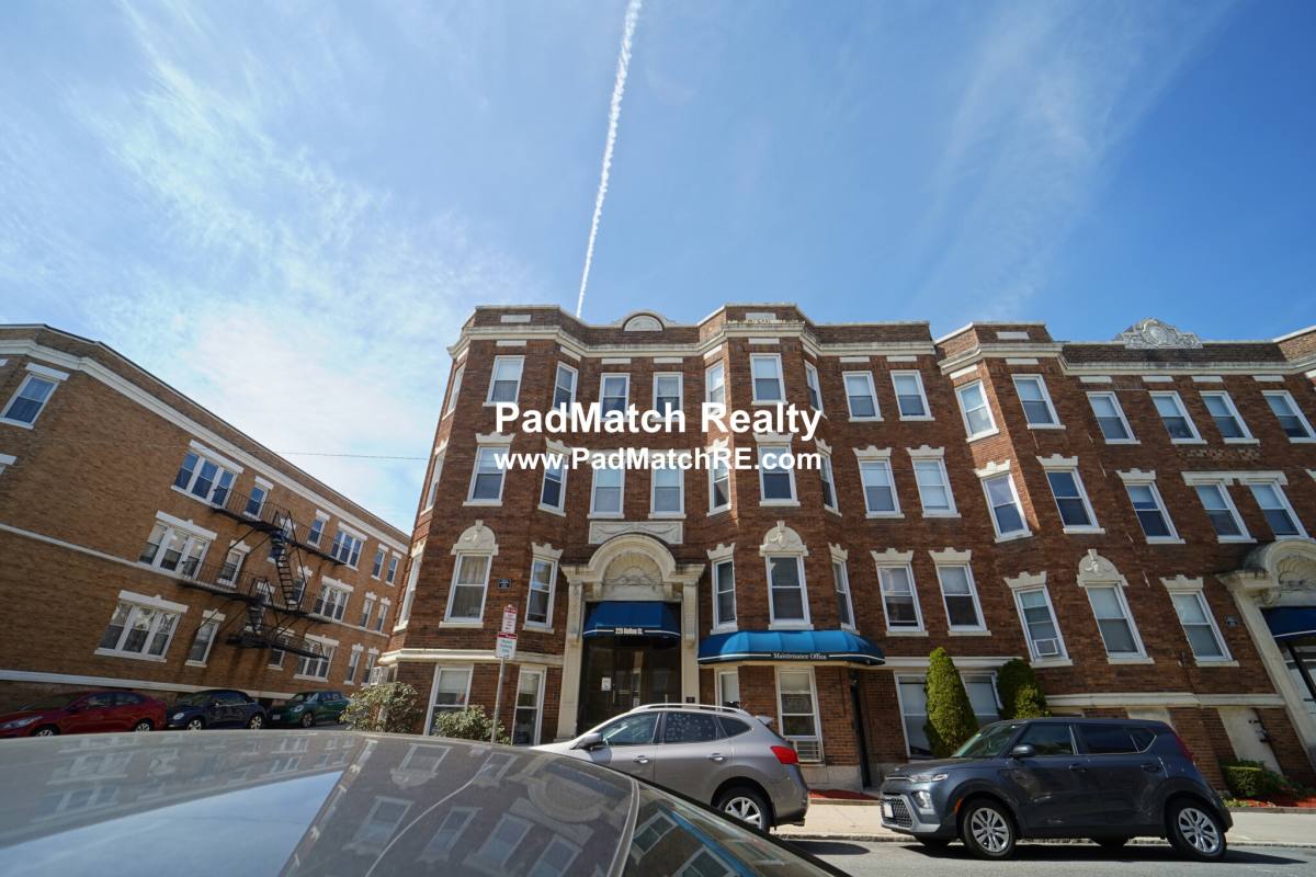 Apartment for rent at 225 Kelton St #9, Allston, MA 02134
