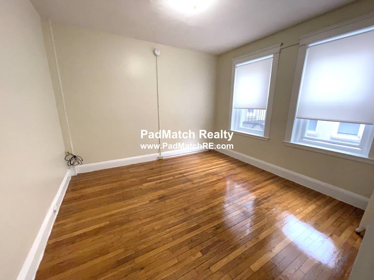 Apartment for rent at 225 Kelton St #9, Allston, MA 02134