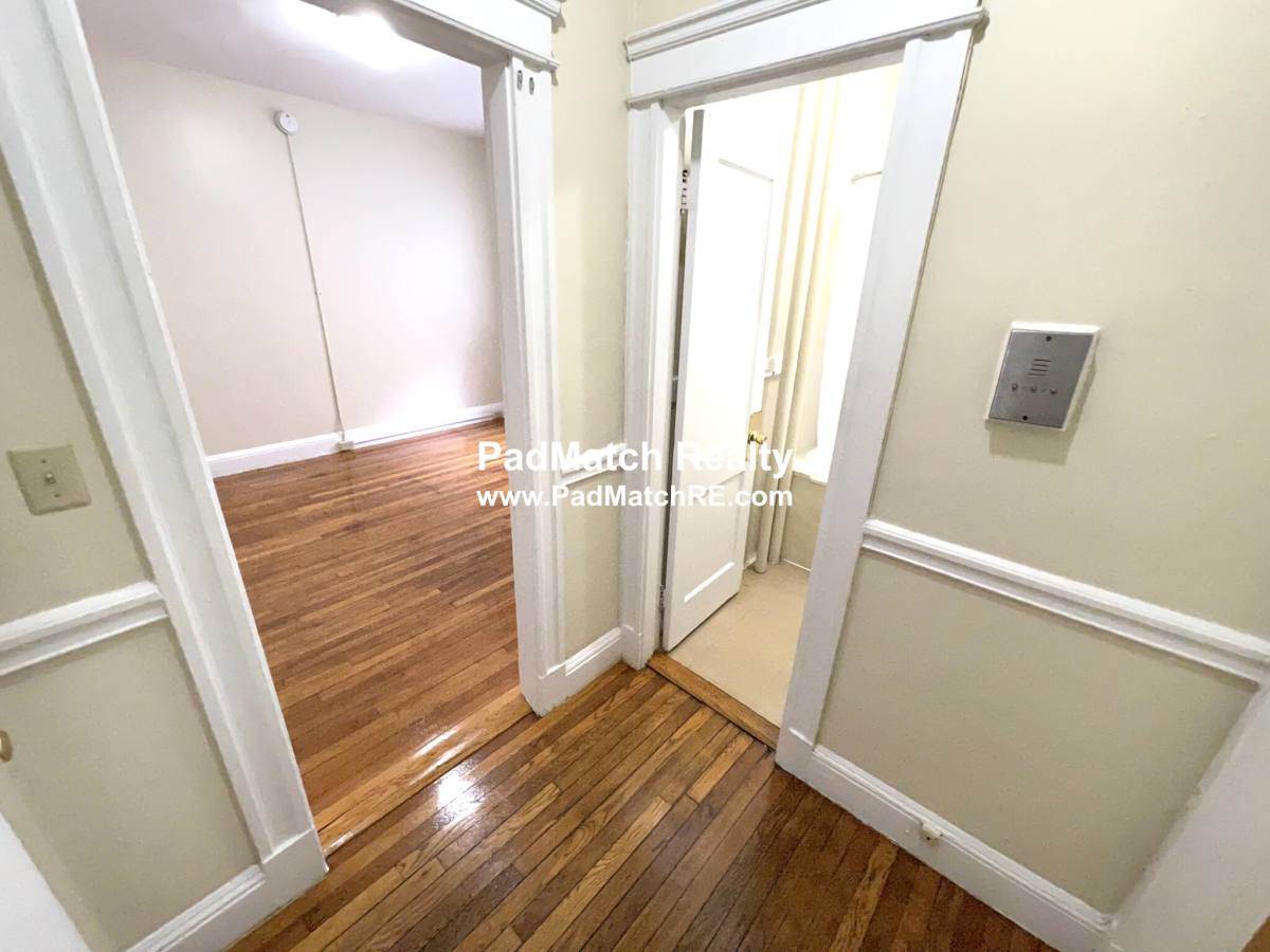 Apartment for rent at 225 Kelton St #9, Allston, MA 02134