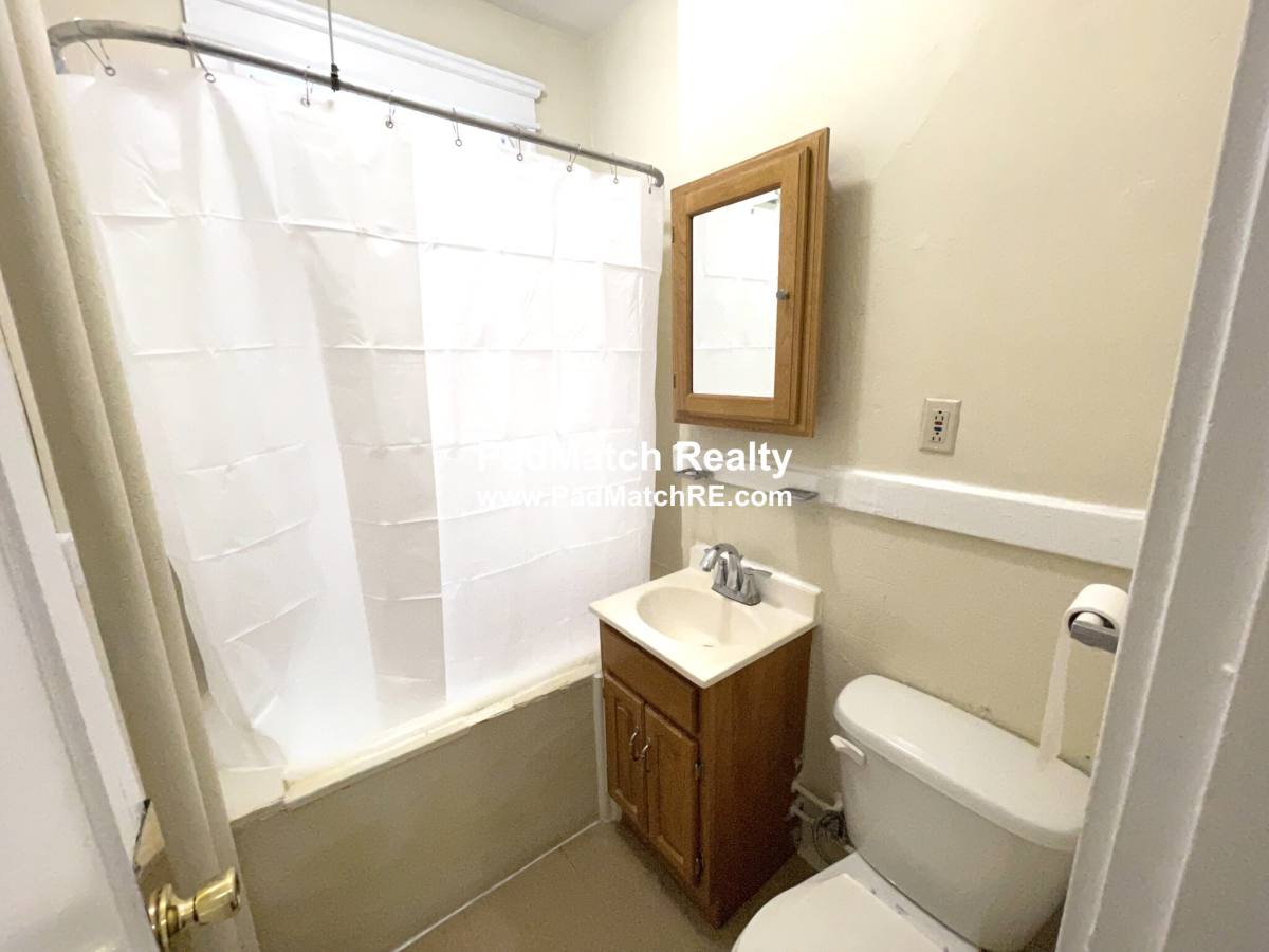 Apartment for rent at 225 Kelton St #9, Allston, MA 02134