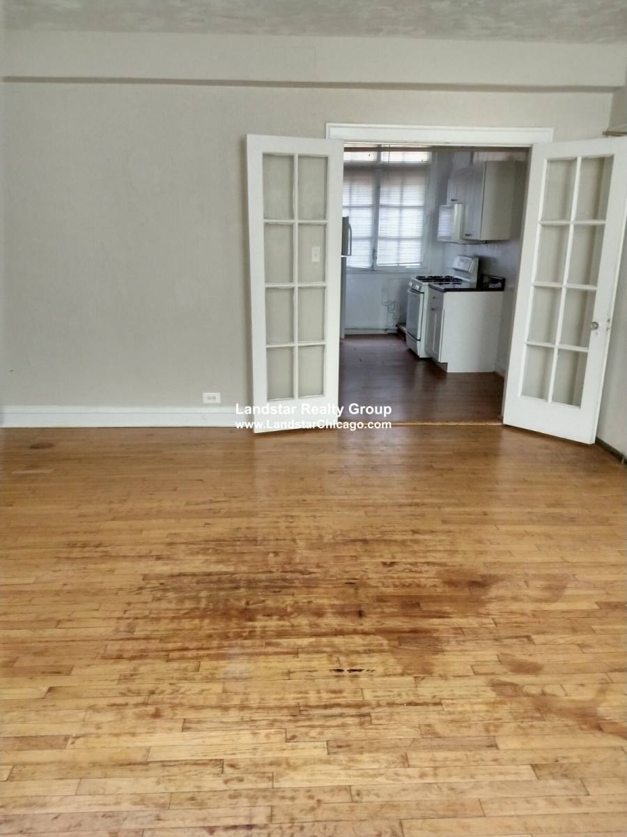 Apartment for rent at 911 Elmwood #G, Evanston, IL 60202
