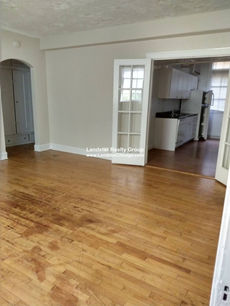 Apartment for rent at 911 Elmwood #G, Evanston, IL 60202