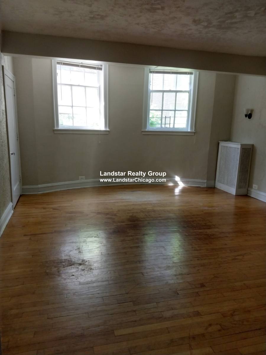 Apartment for rent at 911 Elmwood #G, Evanston, IL 60202
