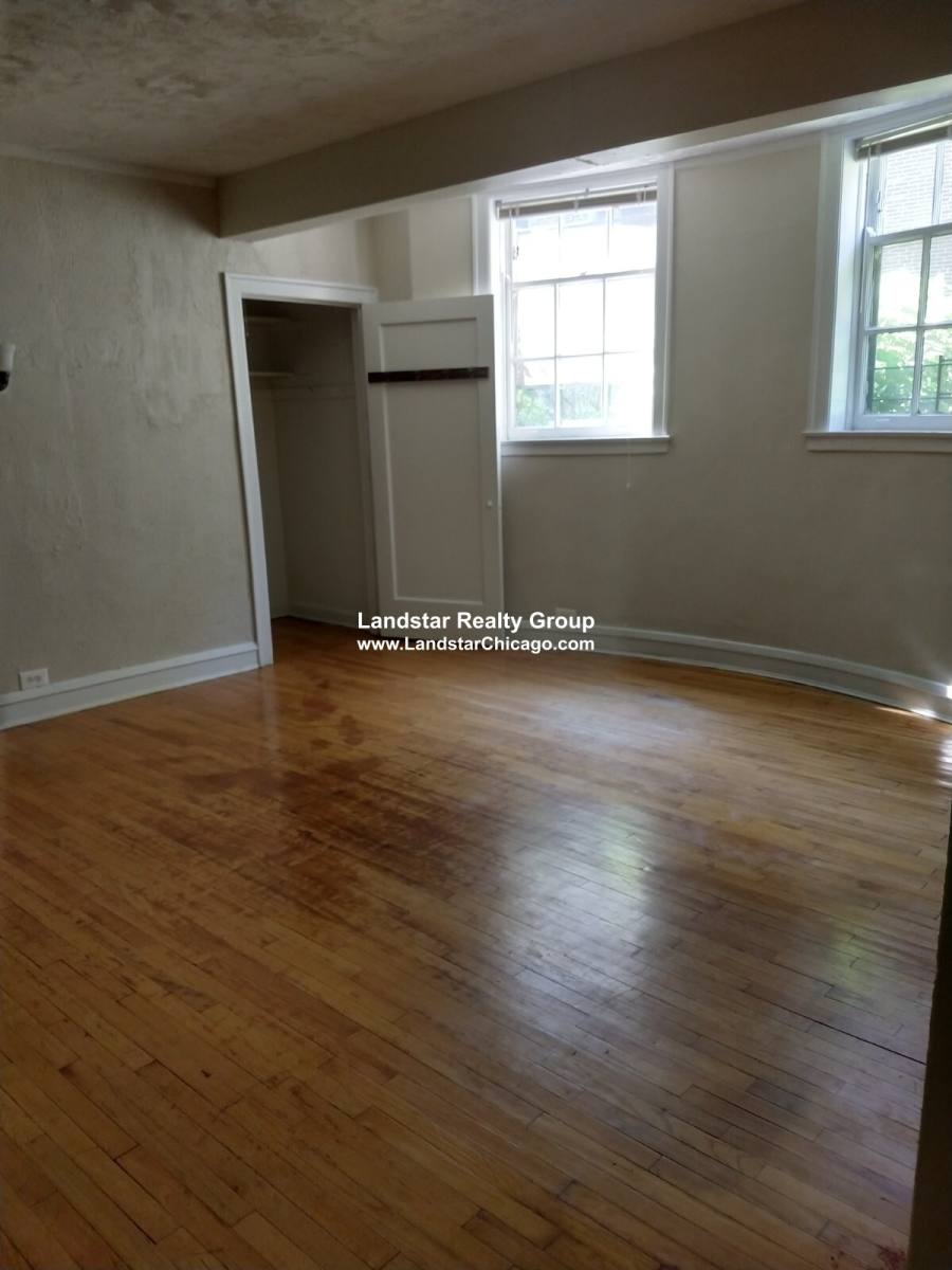 Apartment for rent at 911 Elmwood #G, Evanston, IL 60202