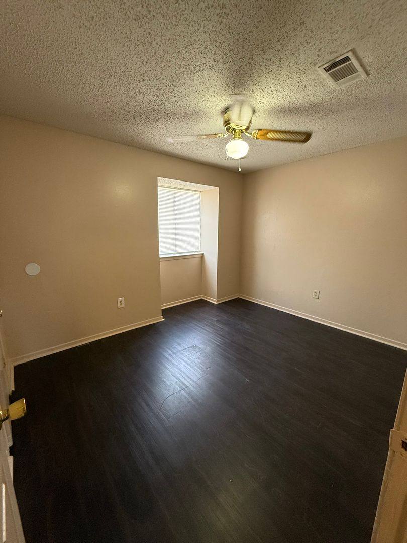 Townhouse for rent at 8911-8921 Gsri Ave, Baton Rouge, LA 70810