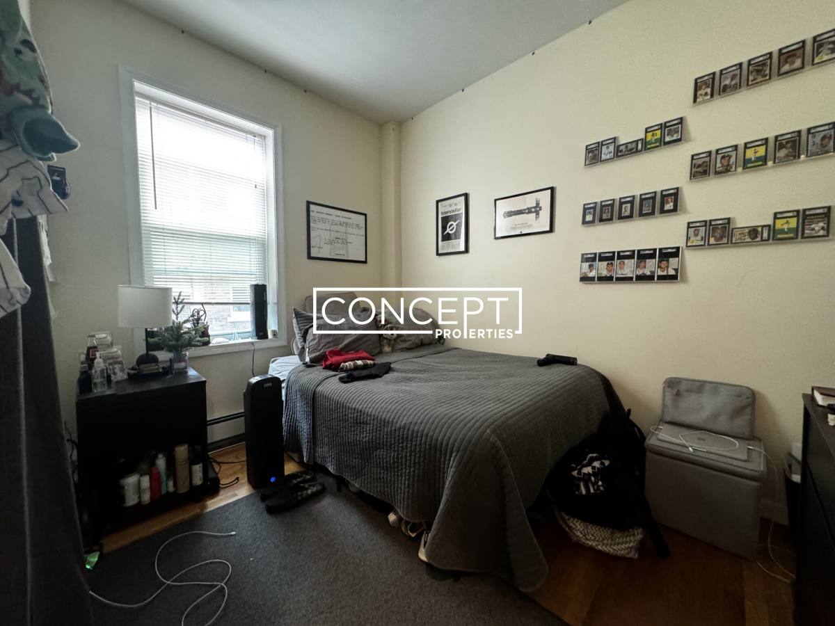 Apartment for rent at 28 Phillips St #3, Boston, MA 02114