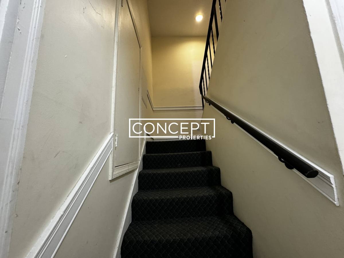 Apartment for rent at 28 Phillips St #3, Boston, MA 02114