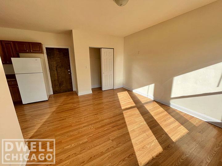 Apartment for rent at 2600 N Kimball Ave #306, Chicago, IL 60647