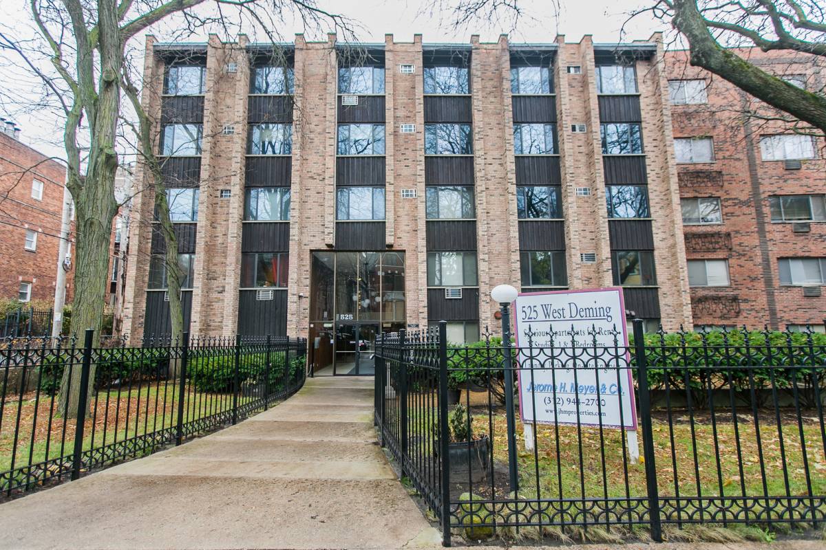Apartment for rent at 525 W Deming #402, Chicago, IL 60614