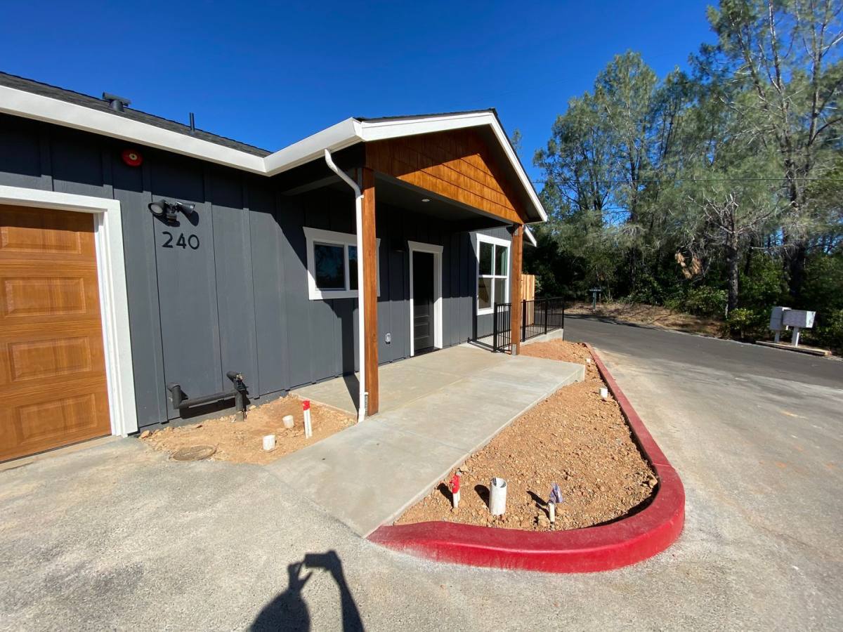 House for rent at 240 Silver Bend Way, Auburn, CA 95603