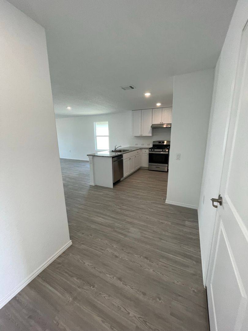 House for rent at 11963 Sand Wedge Way, San Antonio, TX 78221