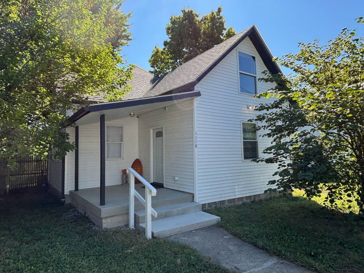 House for rent at 1118 S Walling Ave, Muncie, IN 47302
