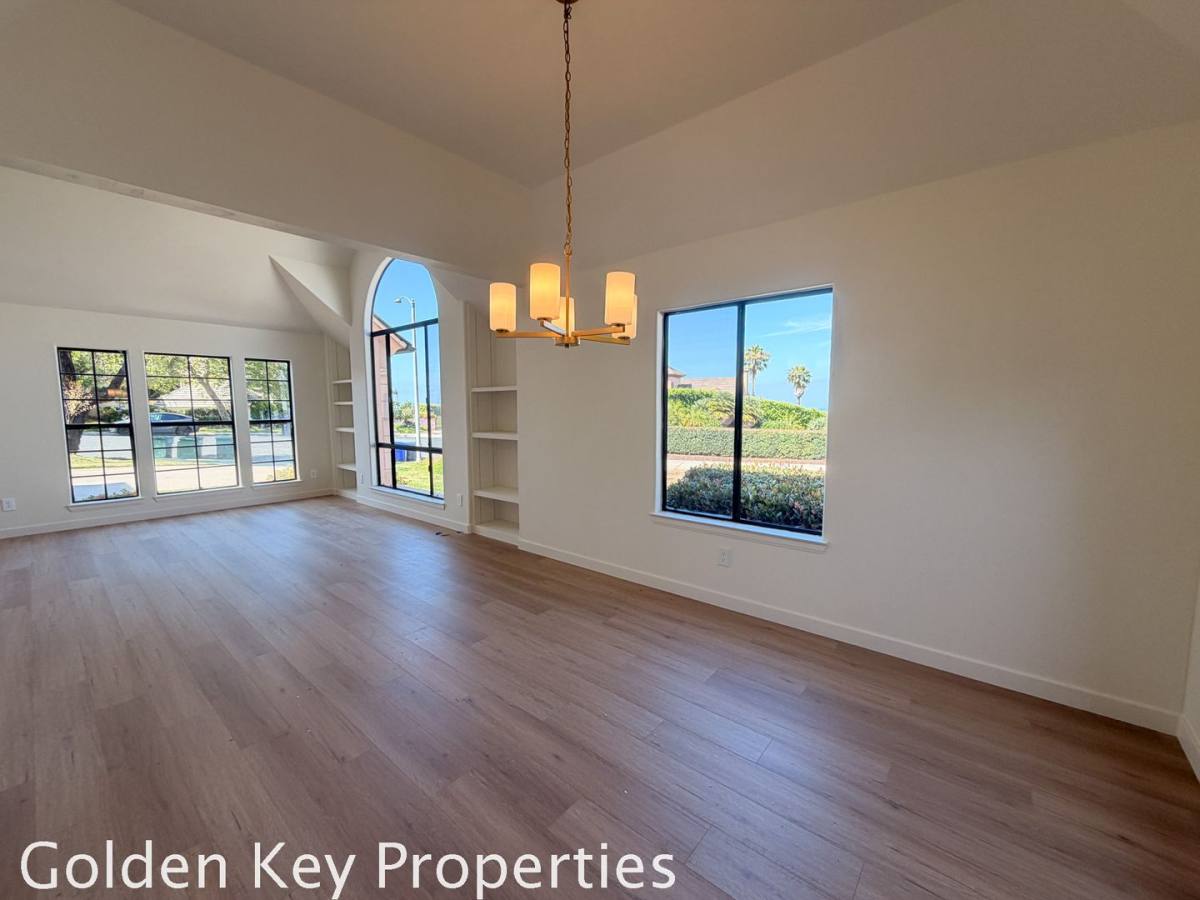 House for rent at 2230 Sara Way, Carlsbad, CA 92008
