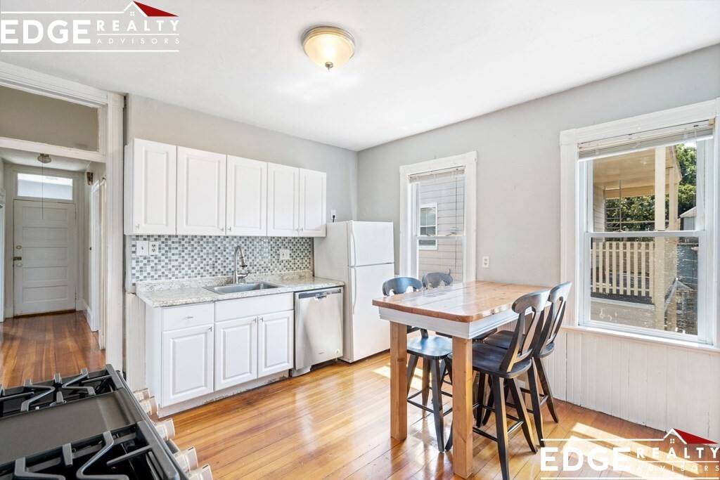 Apartment for rent at 71-73 Neponset Ave #3, Dorchester, MA 02122