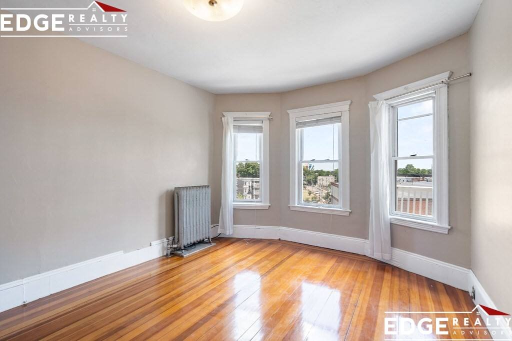 Apartment for rent at 71-73 Neponset Ave #3, Dorchester, MA 02122
