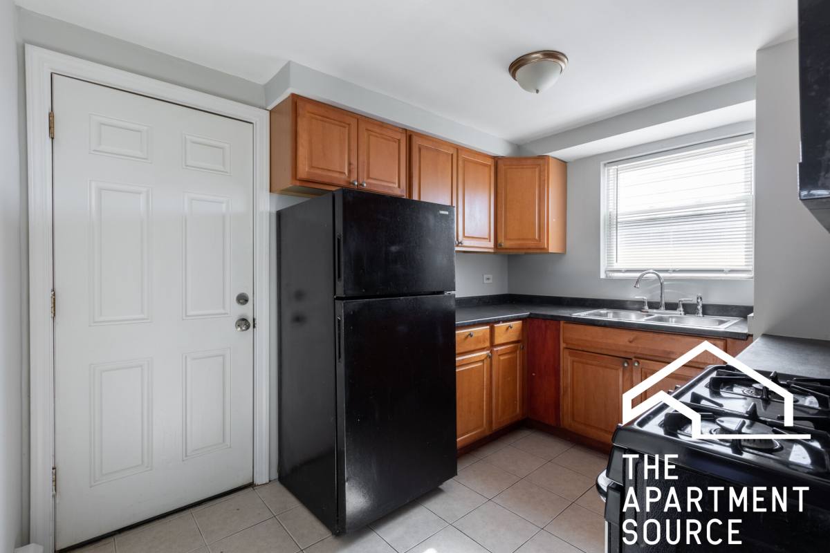 Apartment for rent at 1300 S 51st Court #202, Cicero, IL 60804