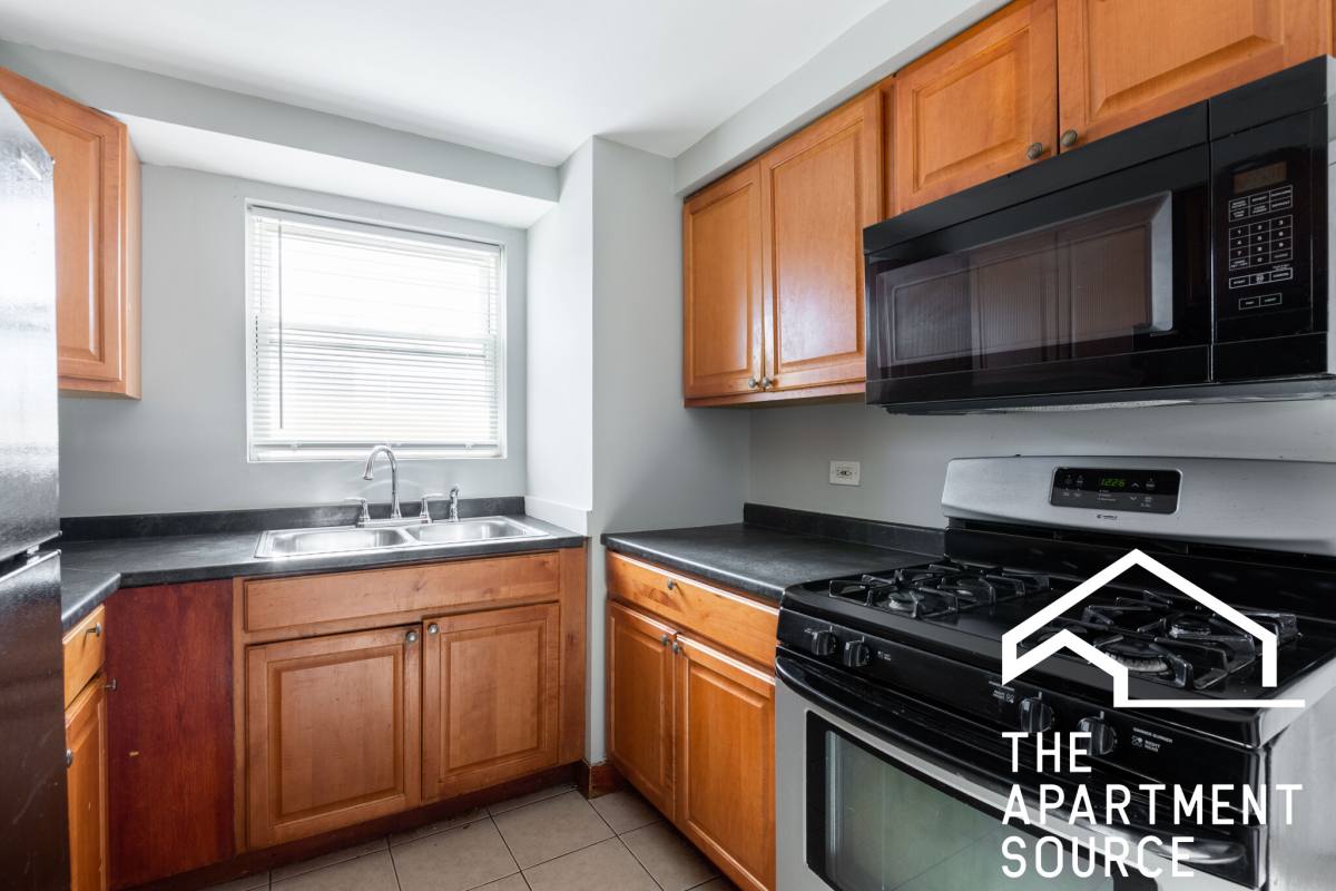 Apartment for rent at 1300 S 51st Court #202, Cicero, IL 60804
