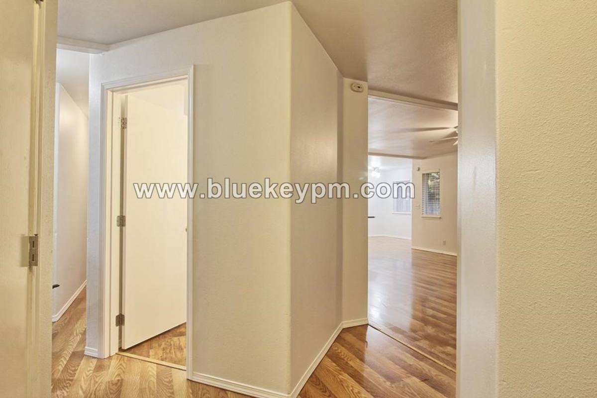 Apartment for rent at 5313 NE 66th Ave, Vancouver, WA 98661