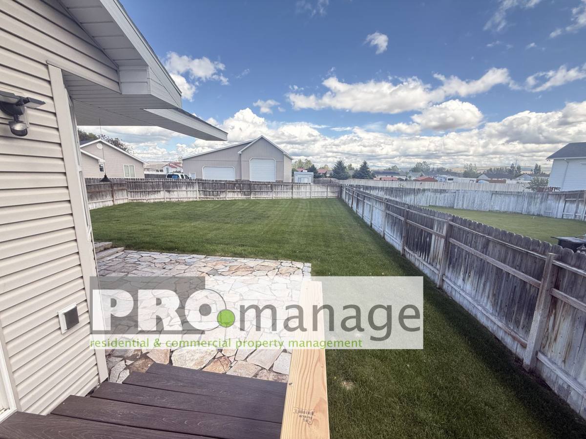 House for rent at 3996 E Deer Meadow Dr, Idaho Falls, ID 83401