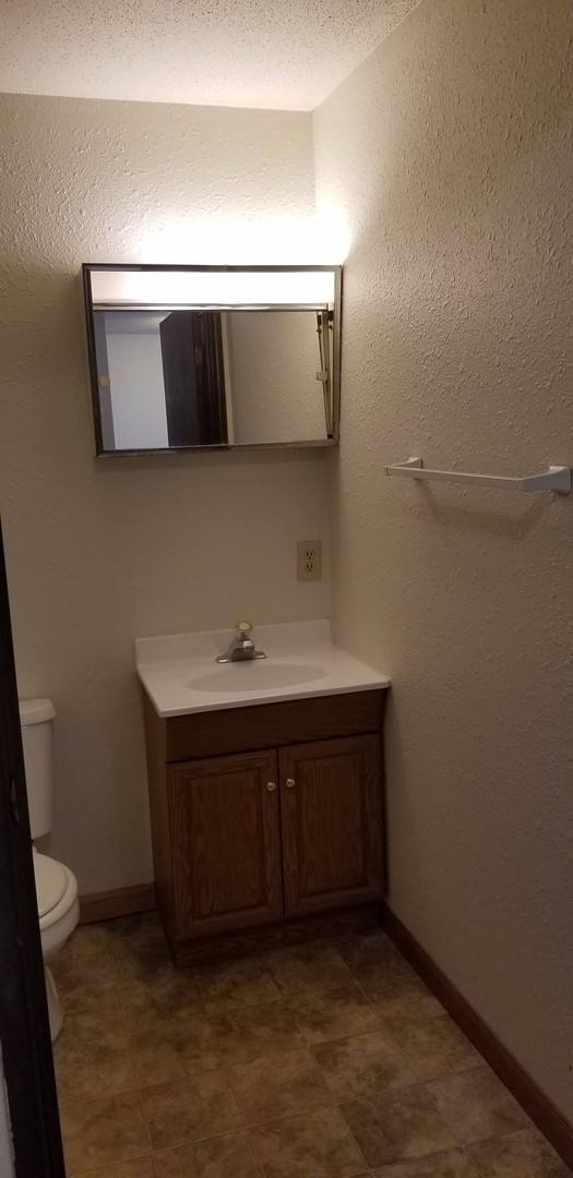 Apartment for rent at 218 21 St NW, Owatonna, MN 55060