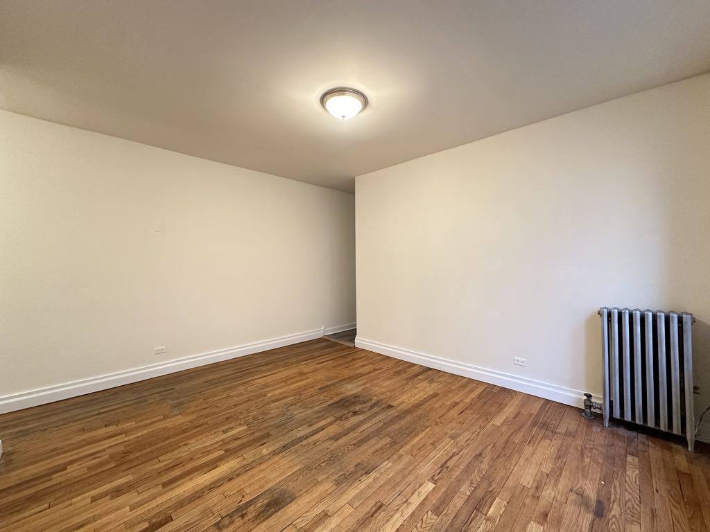 Apartment for rent at 1528 Kedzie, Chicago, IL 60651