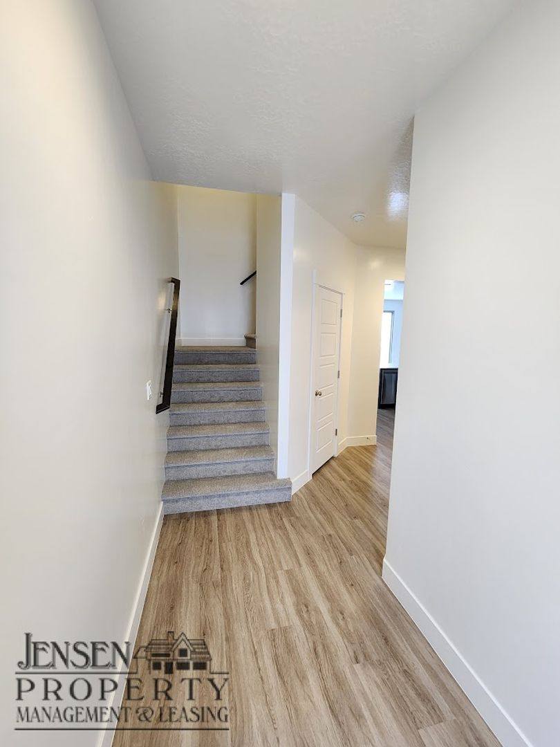 House for rent at 5902 S Legolas Lane, Saint George, UT 84790