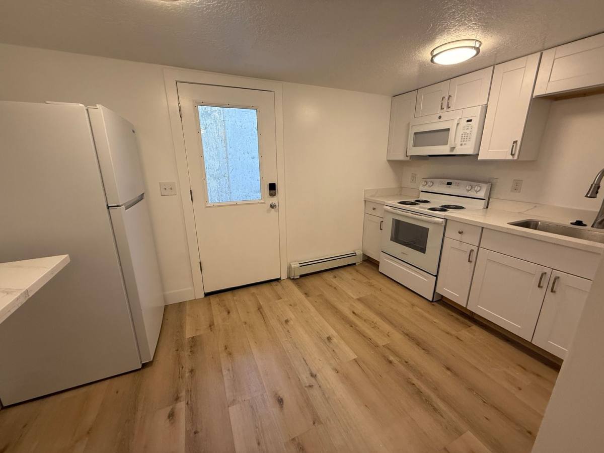Apartment for rent at 887 E First Ave, Salt Lake City, UT 84103