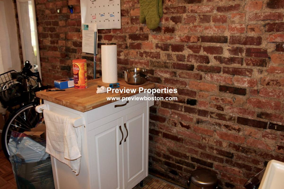 Apartment for rent at 40 Anderson St #8P, Boston, MA 02114