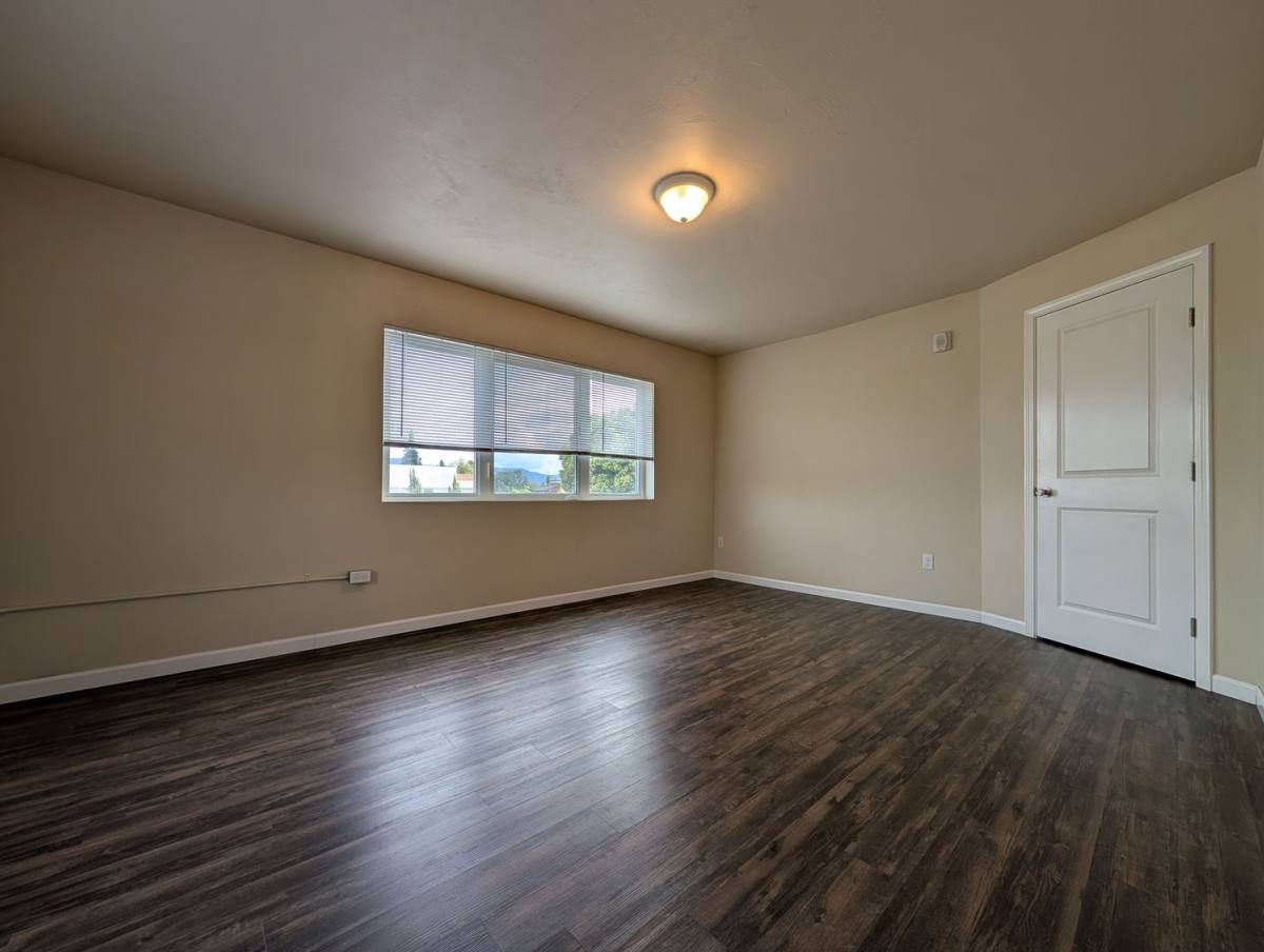 Apartment for rent at 307 Main St, Springfield, OR 97477