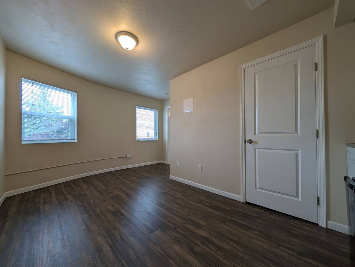 Apartment for rent at 307 Main St, Springfield, OR 97477