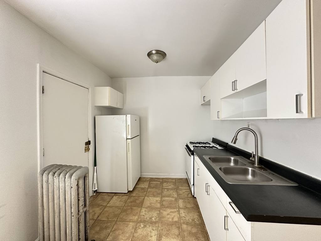 Apartment for rent at 2330 Spaulding #AW8, Chicago, IL 60647