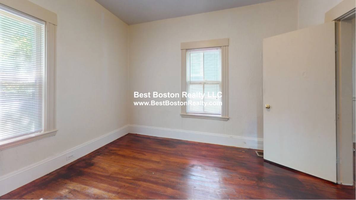 Apartment for rent at 124 Jefferson #1, Everett, MA 02149