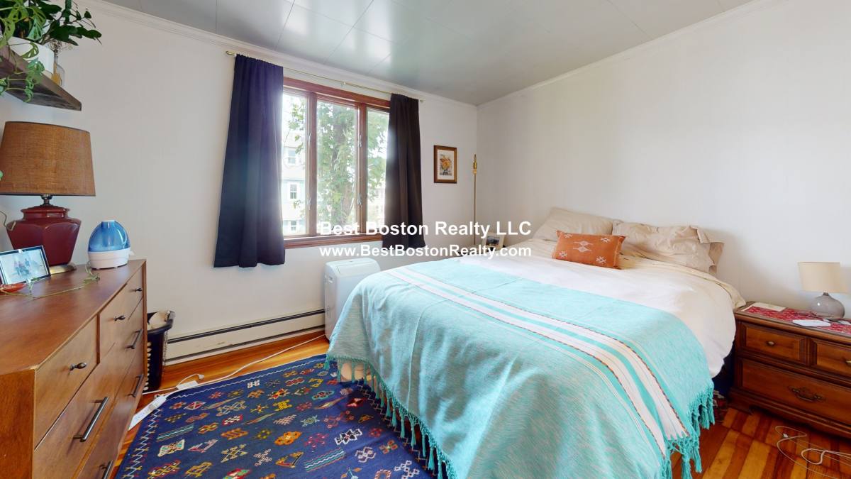 House for rent at 87 Boston St #1, Somerville, MA 02143
