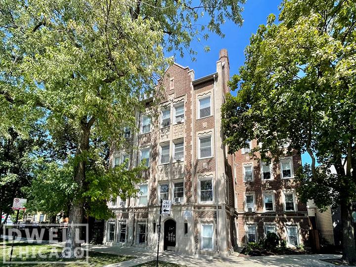 Apartment for rent at 2936 W Palmer St #401, Chicago, IL 60647