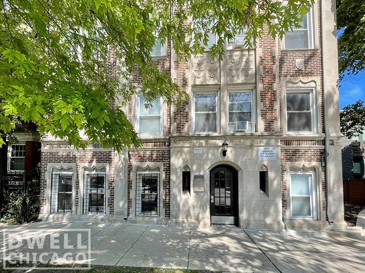 Apartment for rent at 2936 W Palmer St #401, Chicago, IL 60647