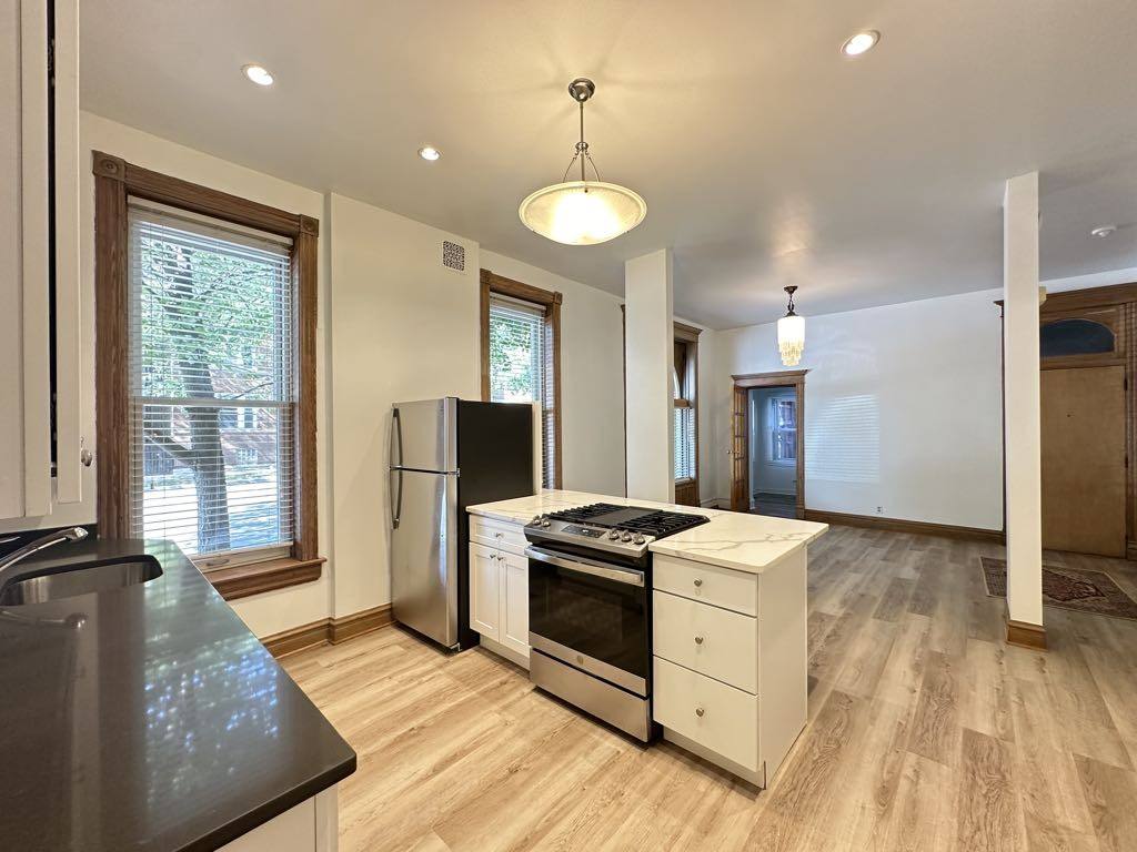 Apartment for rent at 3557 Ashland #RA8, Chicago, IL 60657