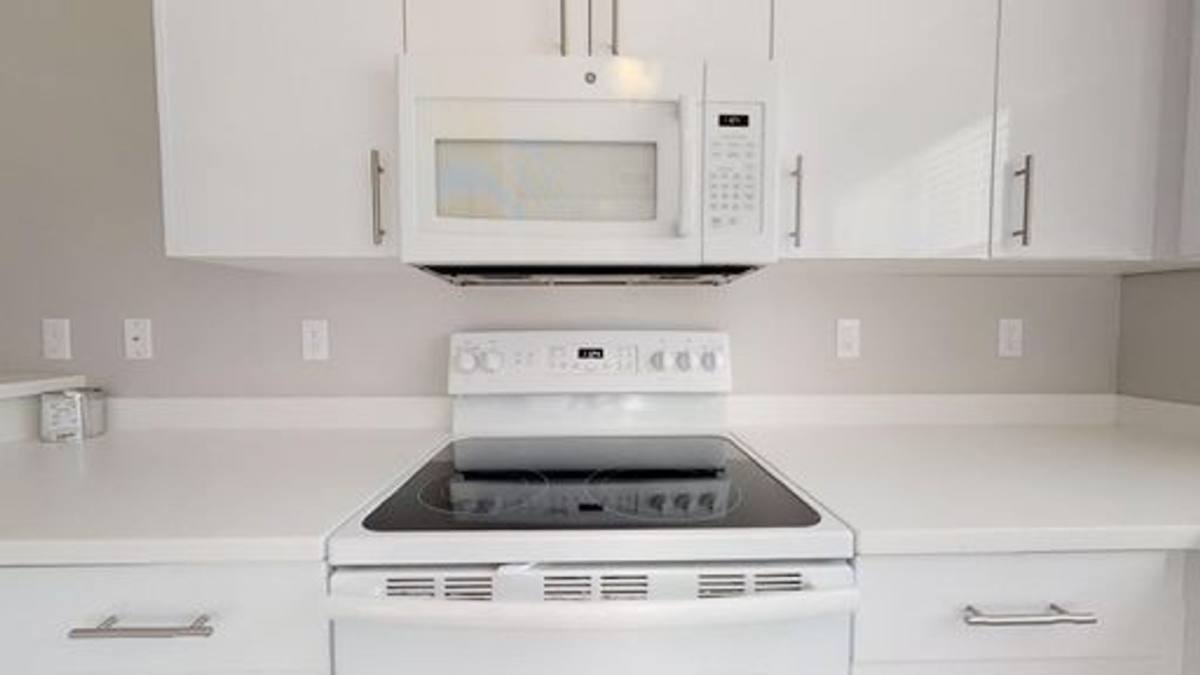 Condo for rent at 1700 S Sandhill Rd, Orem, UT 84058