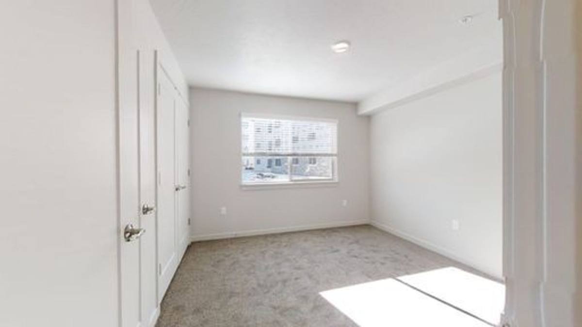 Condo for rent at 1700 S Sandhill Rd, Orem, UT 84058