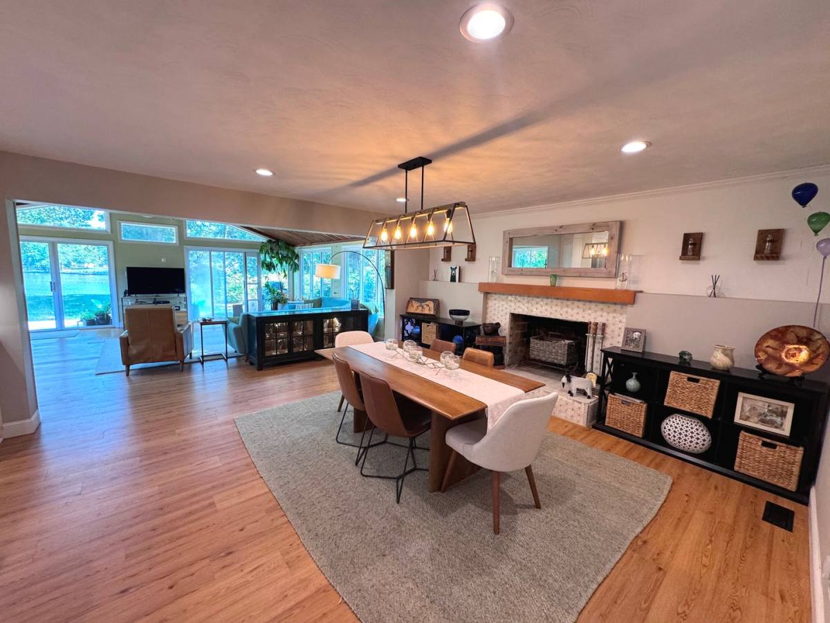 House for rent at 928 General Stuart Dr, Virginia Beach, VA 23454