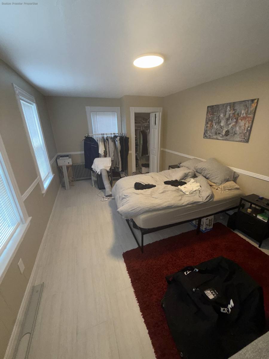 Apartment for rent at 79 Main St #2, Quincy, MA 02169