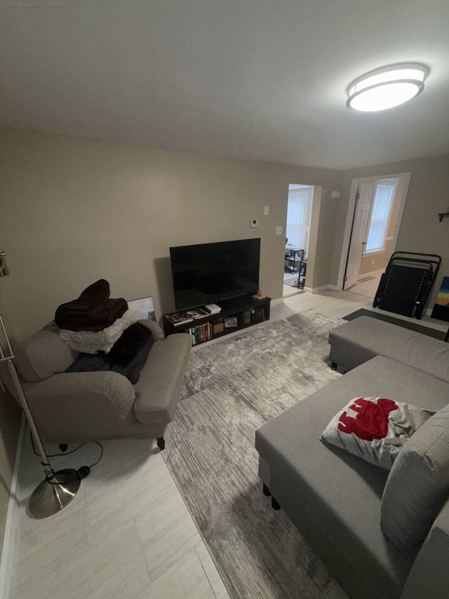 Apartment for rent at 79 Main St #2, Quincy, MA 02169