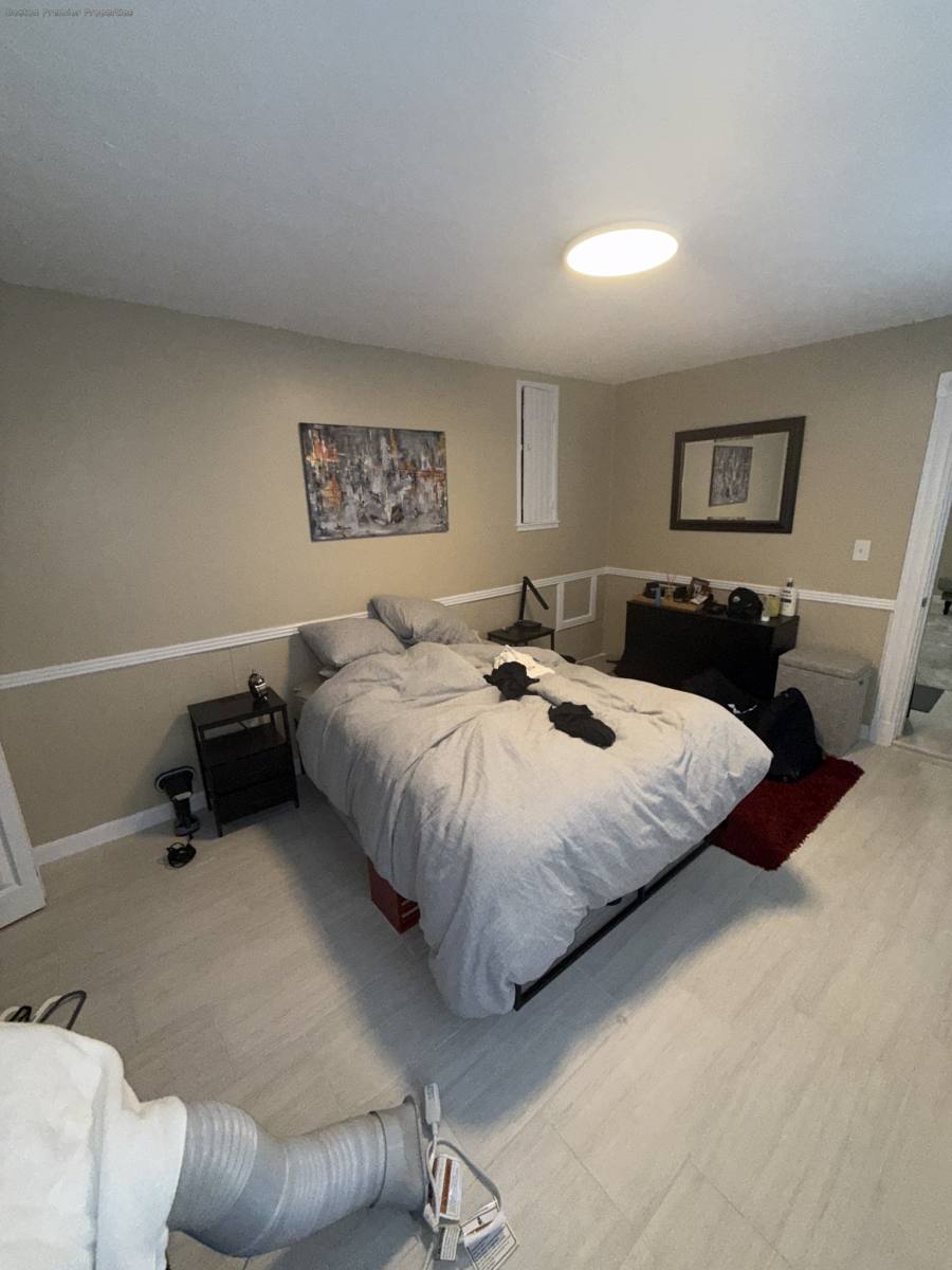 Apartment for rent at 79 Main St #2, Quincy, MA 02169