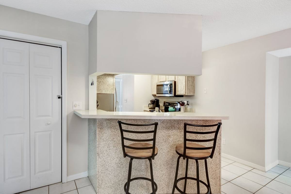 Condo for rent at 110 Cypress Way E, Naples, FL 34110