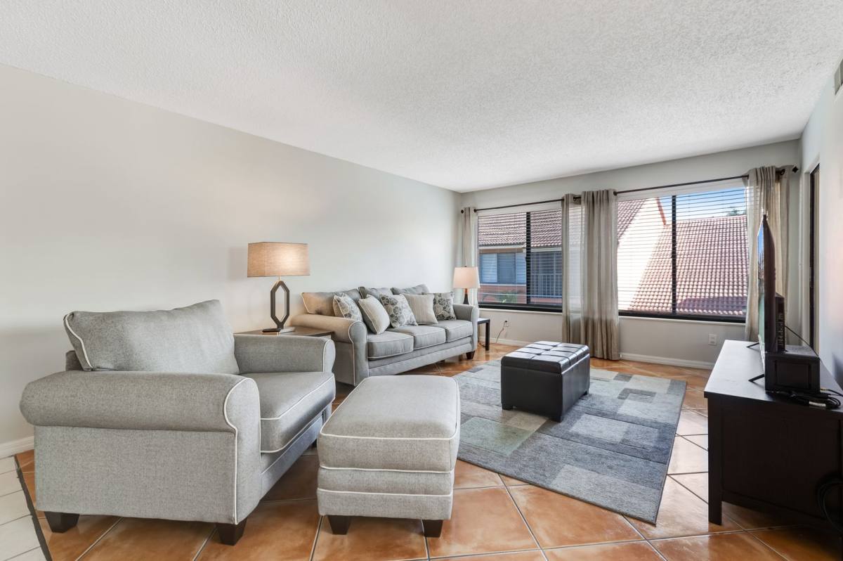 Condo for rent at 110 Cypress Way E, Naples, FL 34110